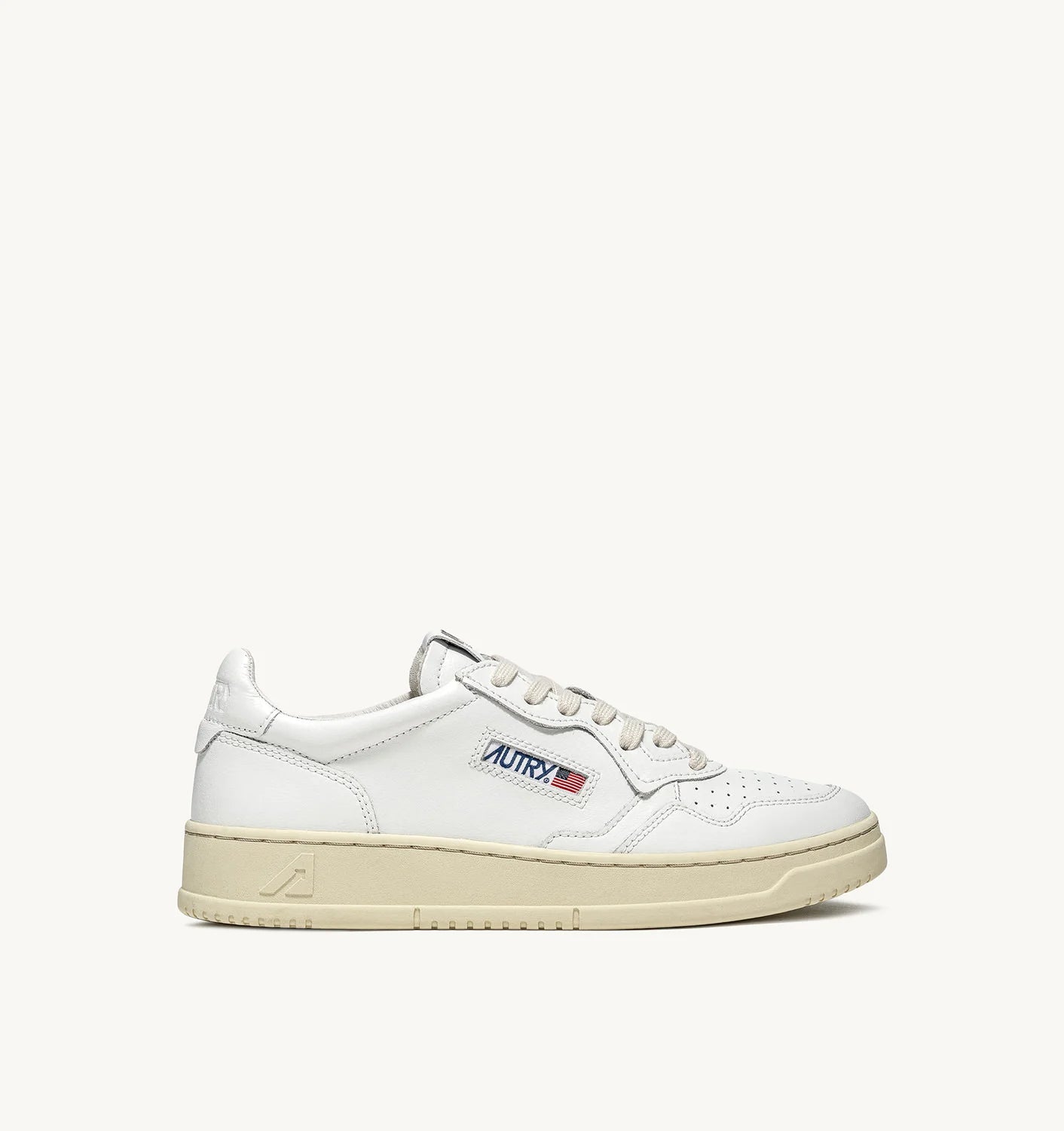 Autry Women's Sneakers Medalist AULW-LL15 White
