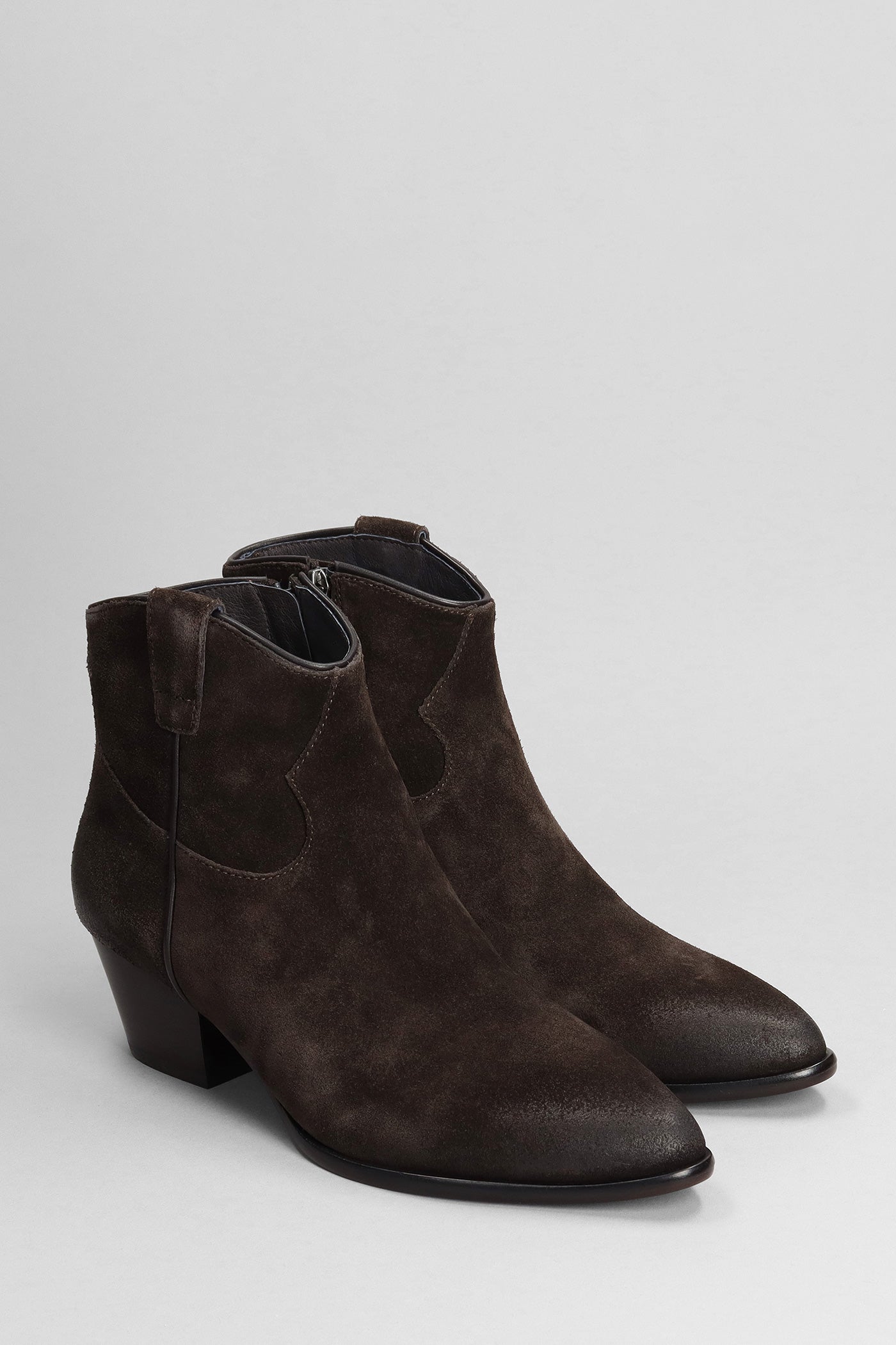 Ash Houston 06 Texan Ankle Boot in Dark Brown Suede