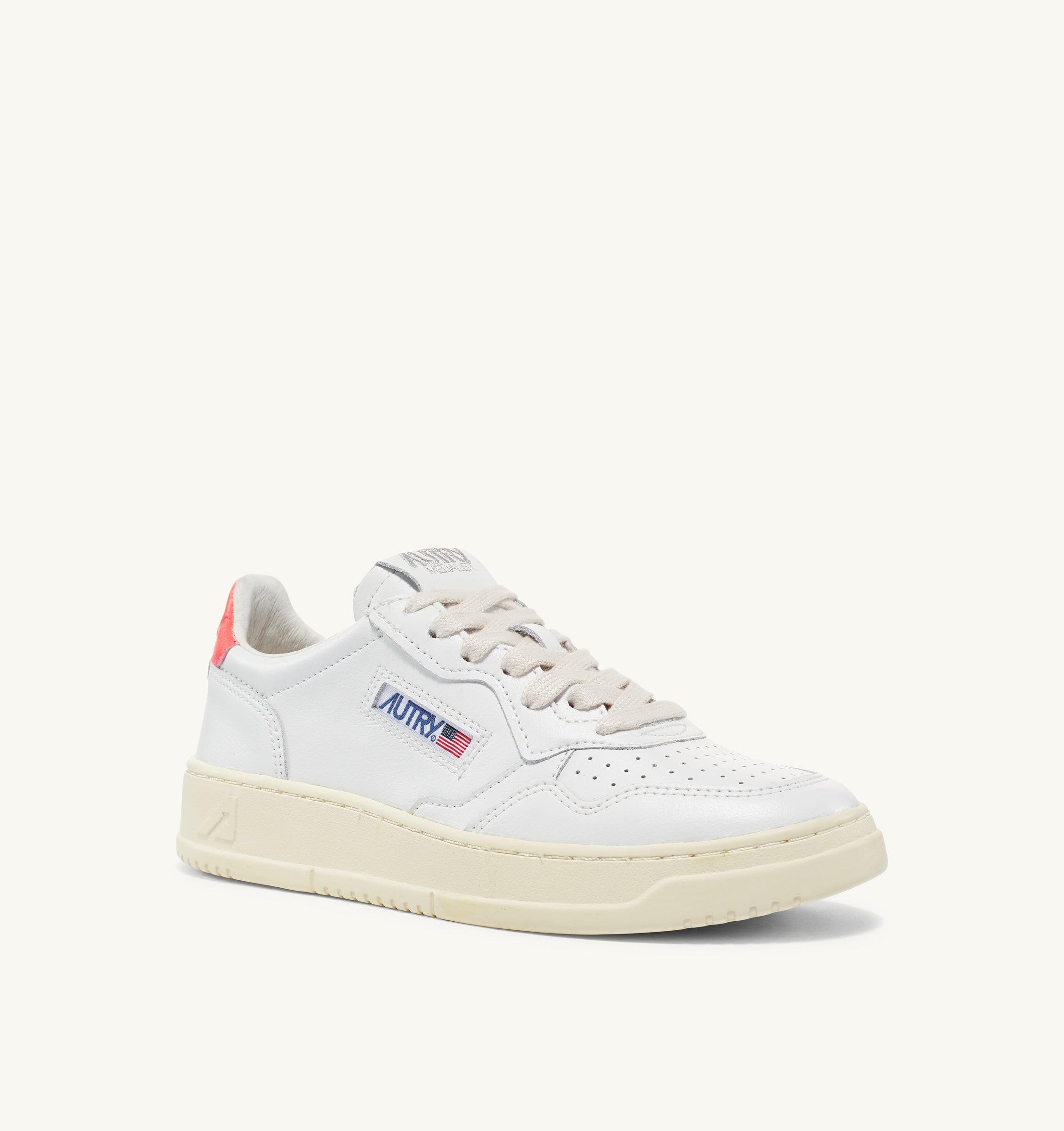 AUTRY Women's Sneakers Medalist Low Woman AULW-LL57