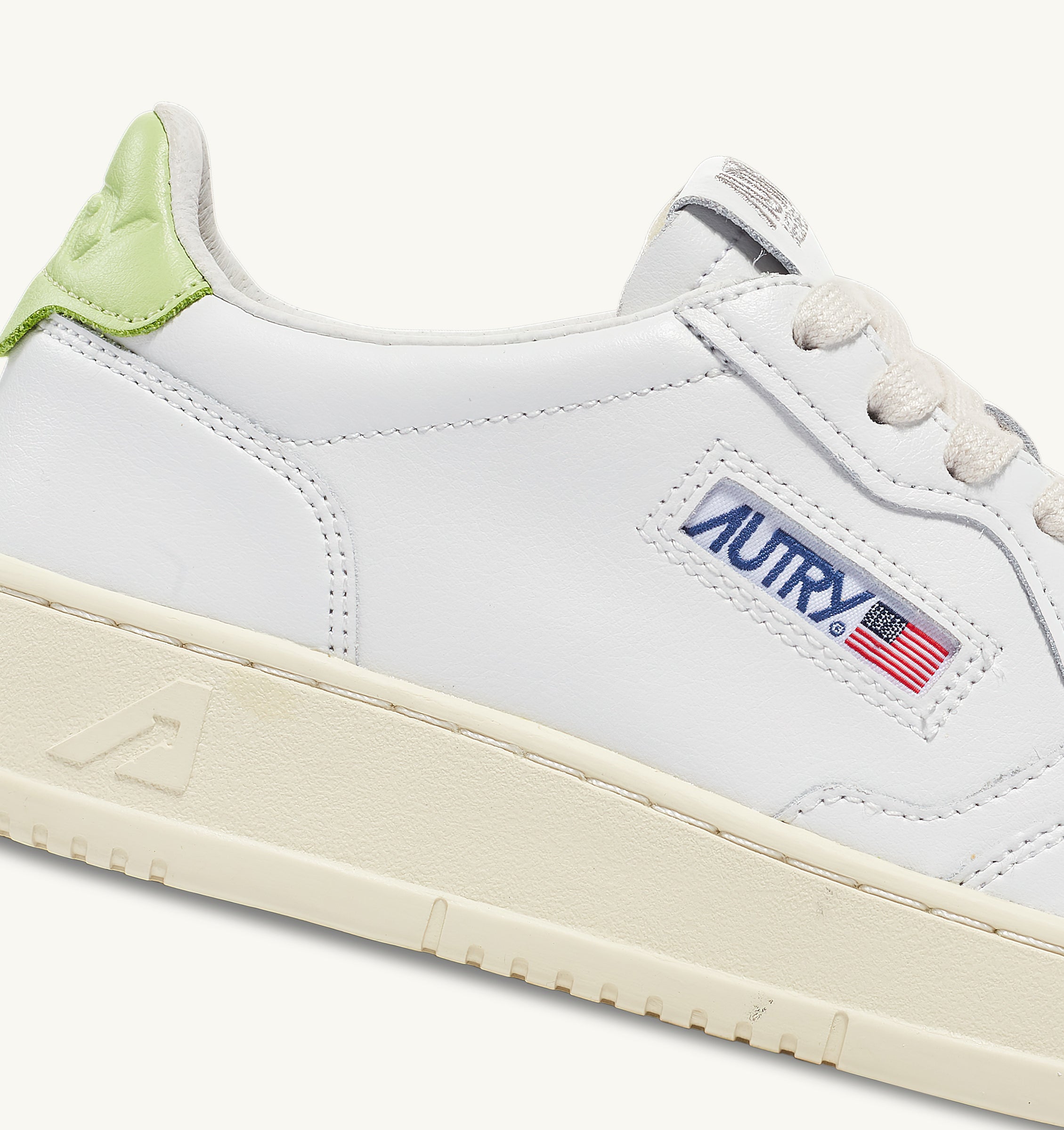 AUTRY Sneakers Donna Medalist Low Woman AULW-LL60