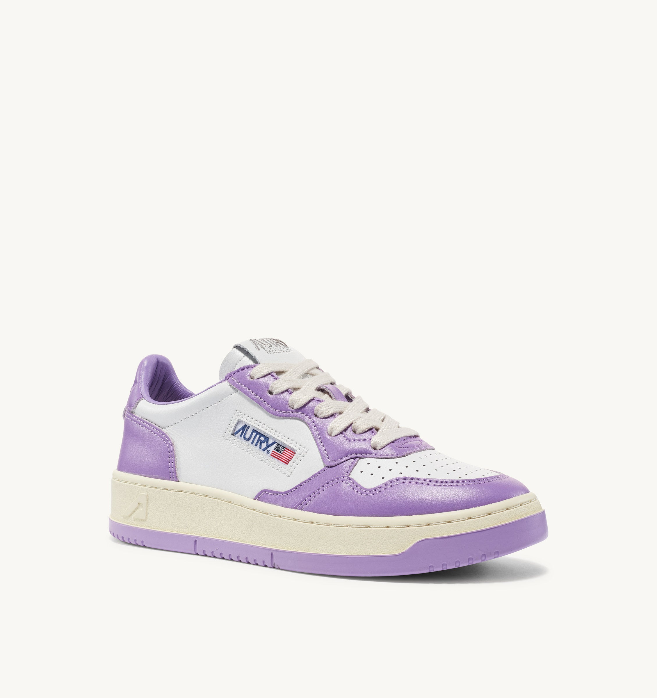 AUTRY Women's Sneakers Medalist Low Woman AULW-WB43