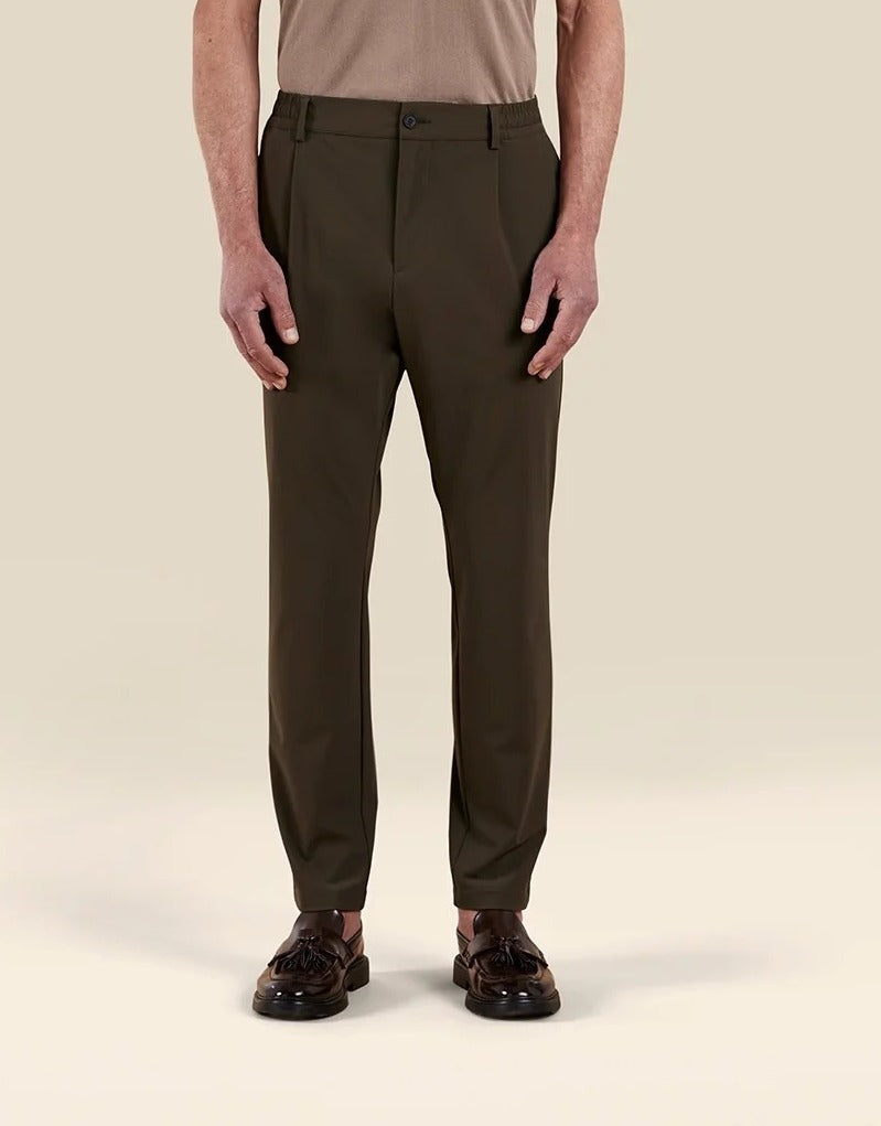 CRUNA Pantalone Uomo Mitte Tessuto Tecnico-Verde