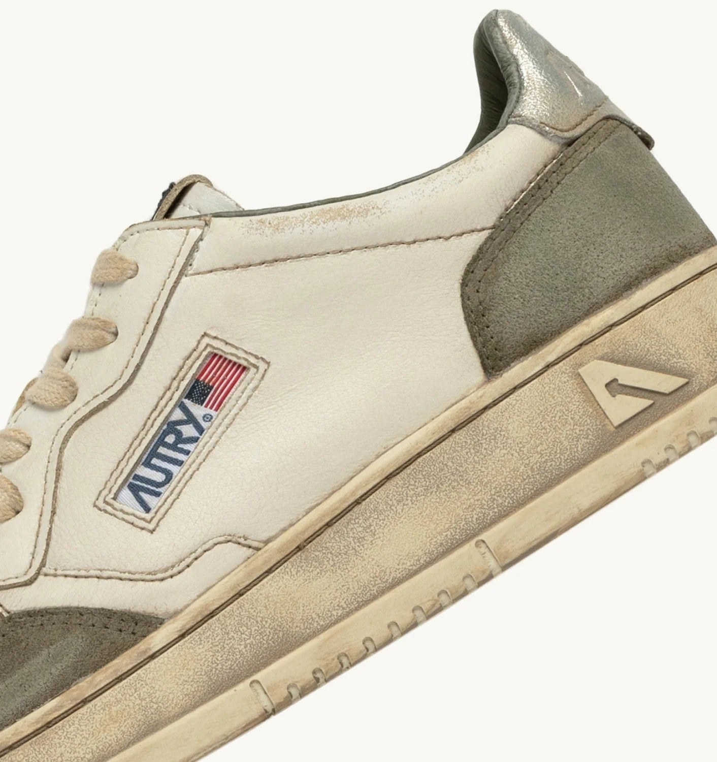 AUTRY Sneakers Uomo Medalist Low Super Vintage-Lizard Silver