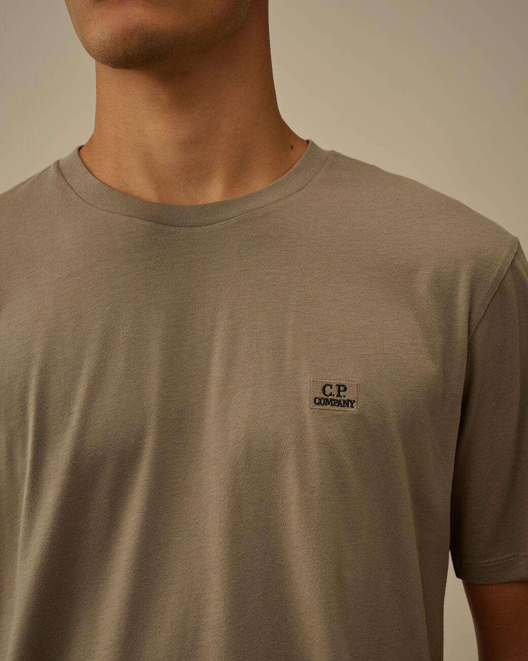 C.P. COMPANY T-shirt Uomo 30/1 Jersey Logo Patch-Fungi Grey
