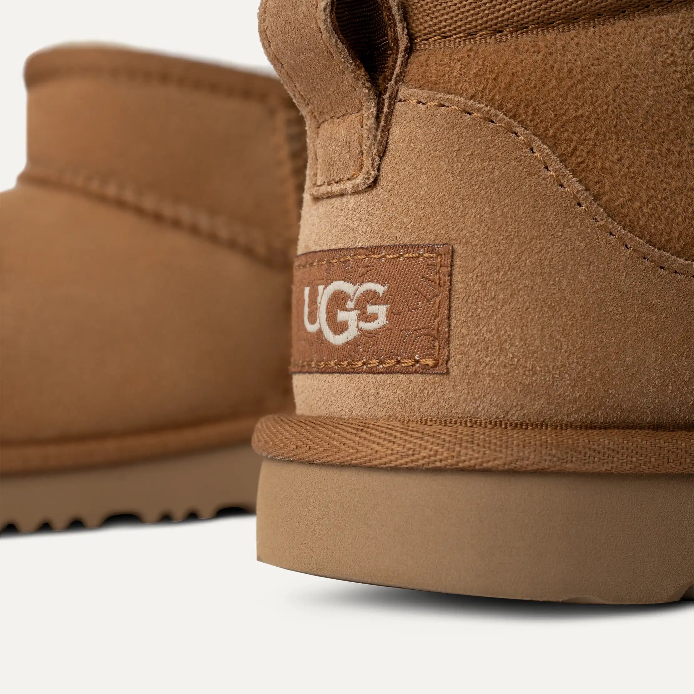 UGG Scarponcino Unisex Bambino CLASSIC ULTRA MINI 1130750K-Chestnut