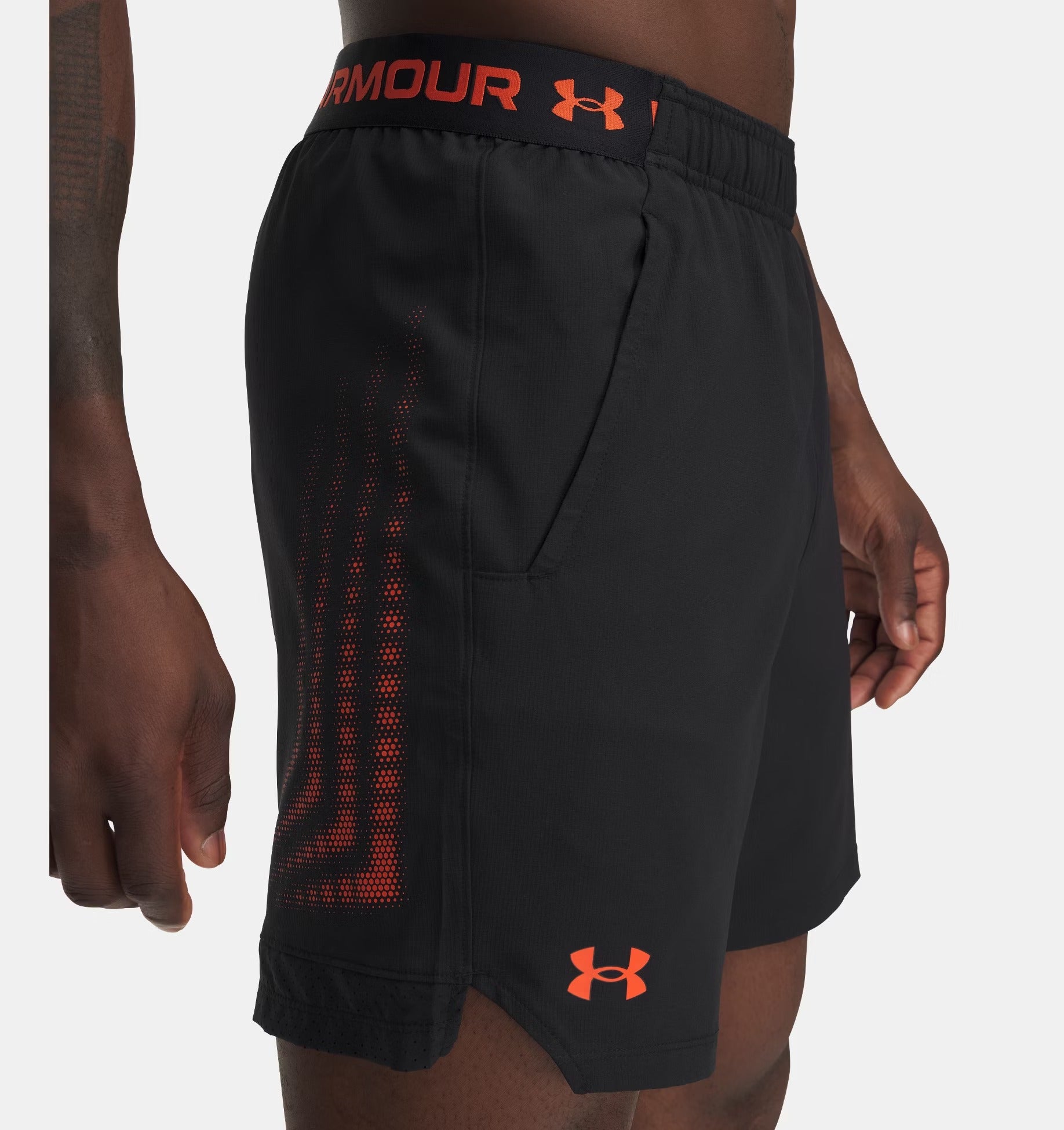 Under Armour Shorts Uomo Vanish Woven Graphic 15cm-Black