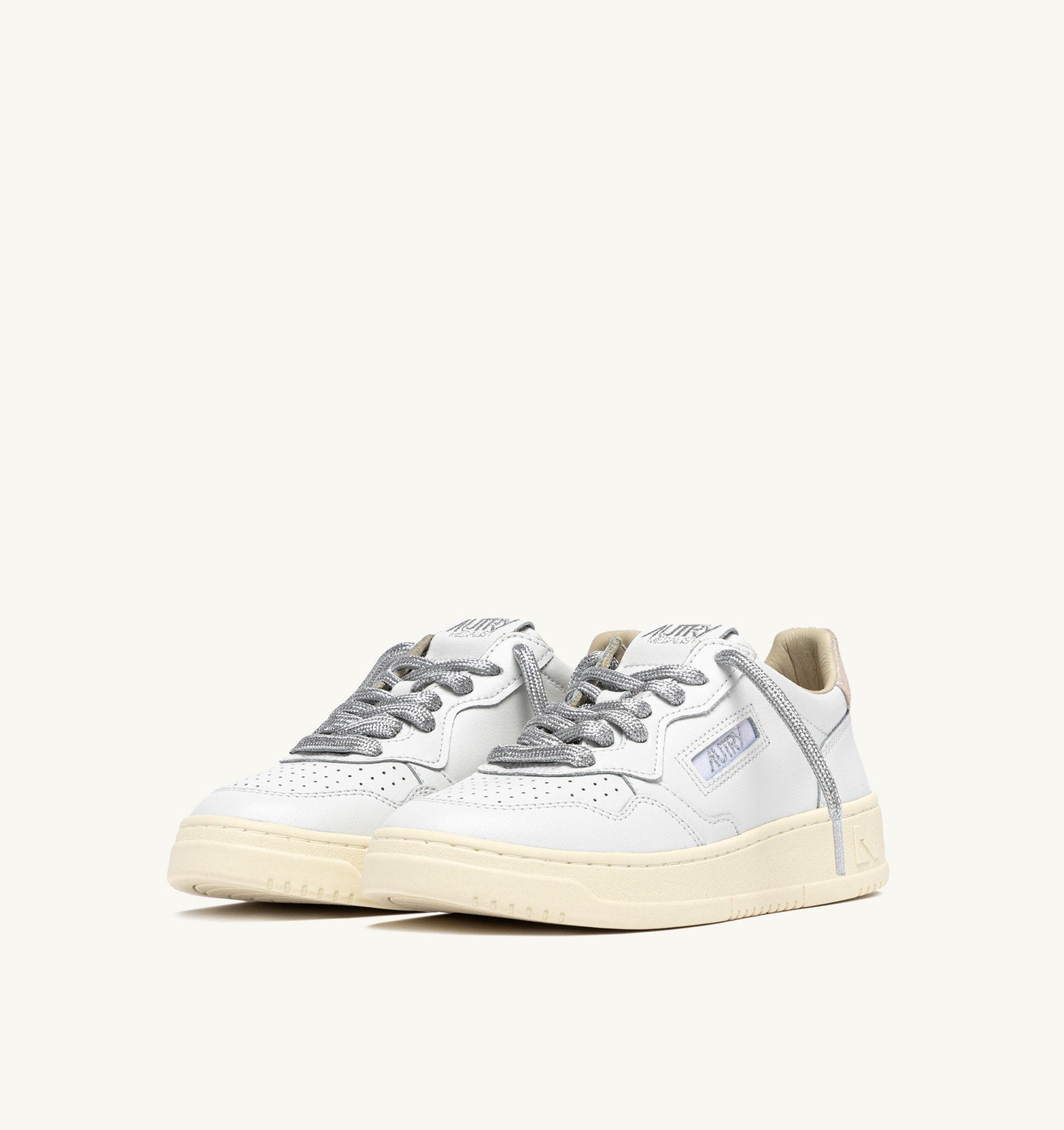 AUTRY Sneaker Donna Medalist Low Lurex-White Silver