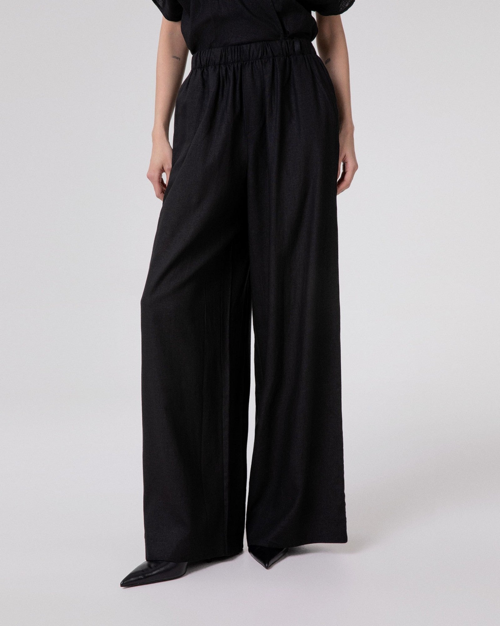 HINNOMINATE Pantalone Donna Lino-Nero