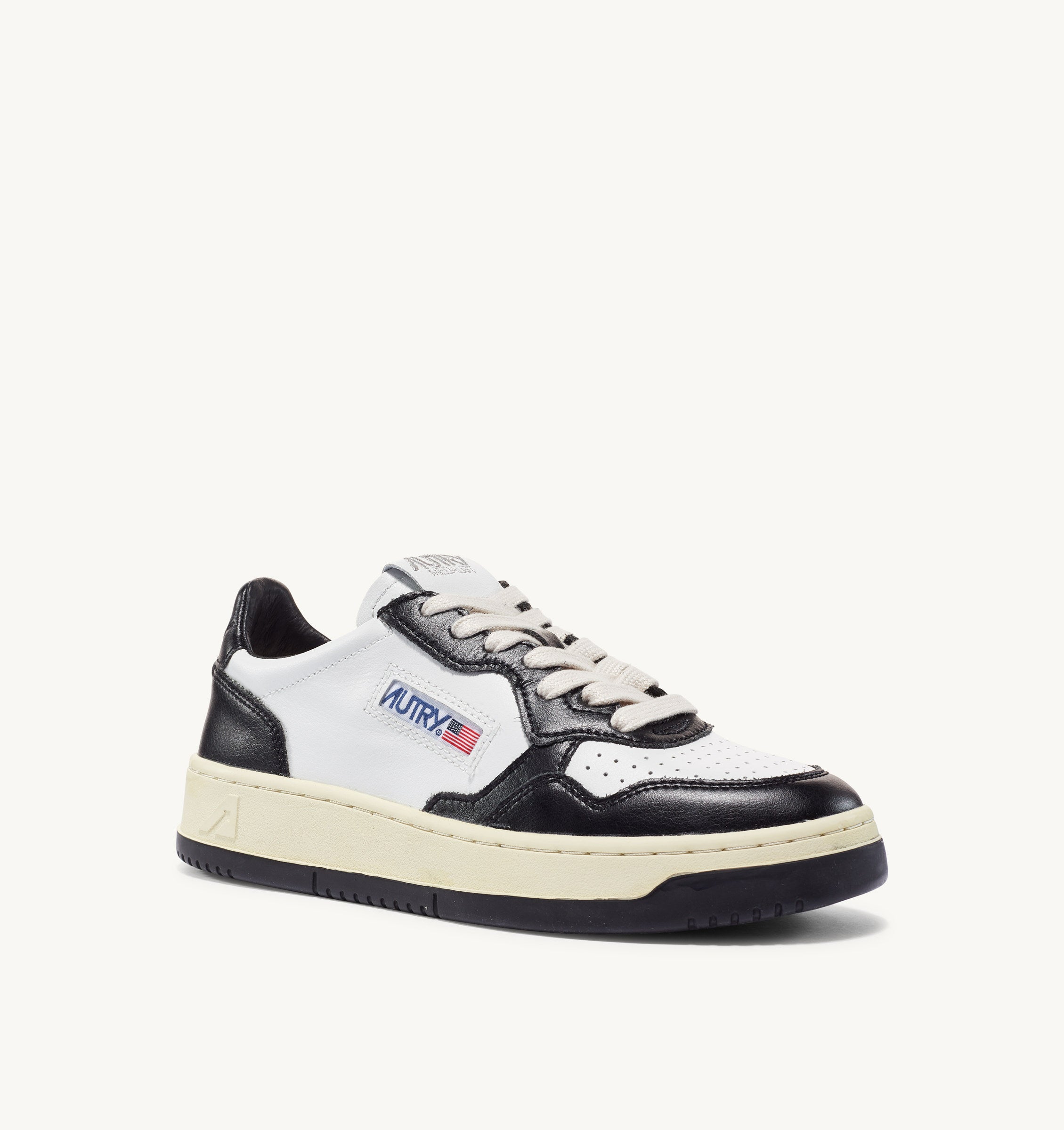 AUTRY Sneaker Donna MEDIALIST LOW-White Black