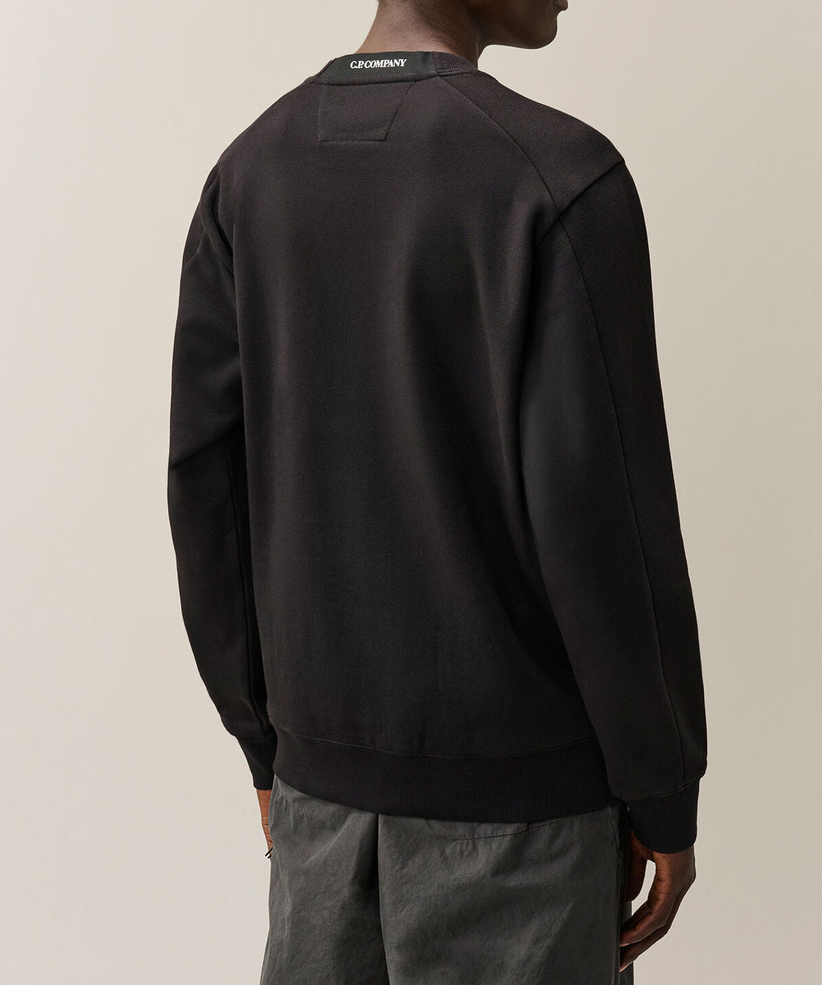 C.P. COMPANY Felpa Uomo Diagonal Raised Fleece Crewneck-Black