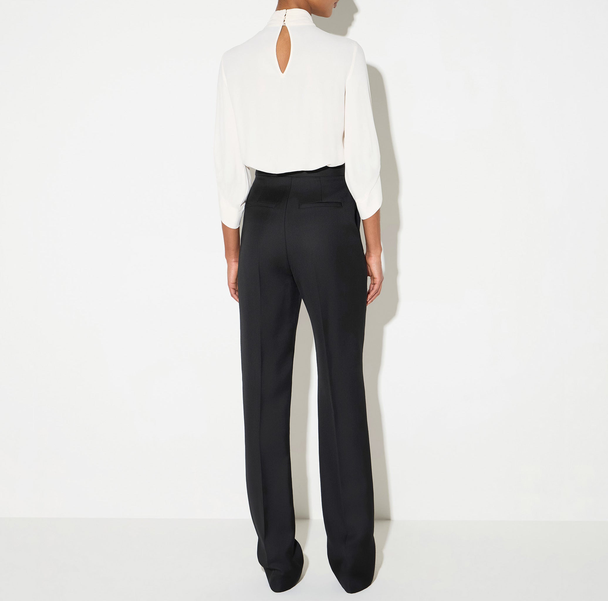 ELISABETTA FRANCHI Blusa Georgette Viscosa Cravattino-Burro/Nero