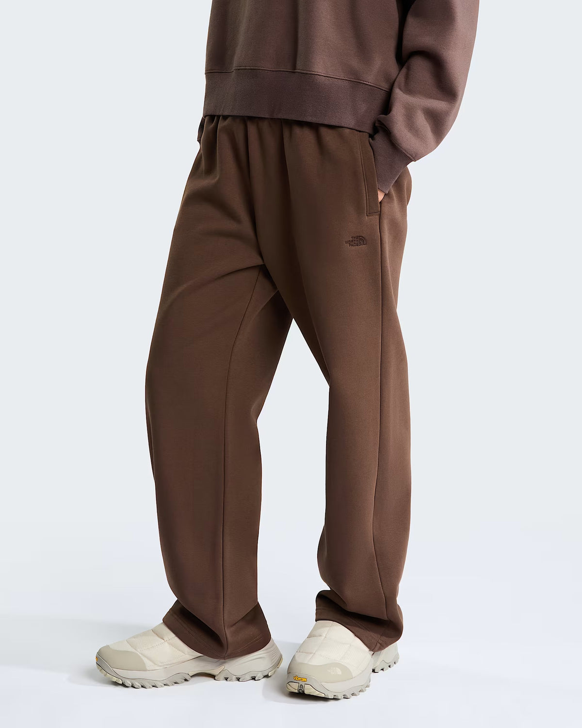 THE NORTH FACE Jogger Donna ESSENTIAL SIMPLE DOME-Smokey Brown
