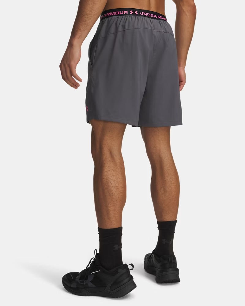 UNDER ARMOUR Shorts Uomo VANISH WOVEN DC-Castlerock/Pink Frenzy