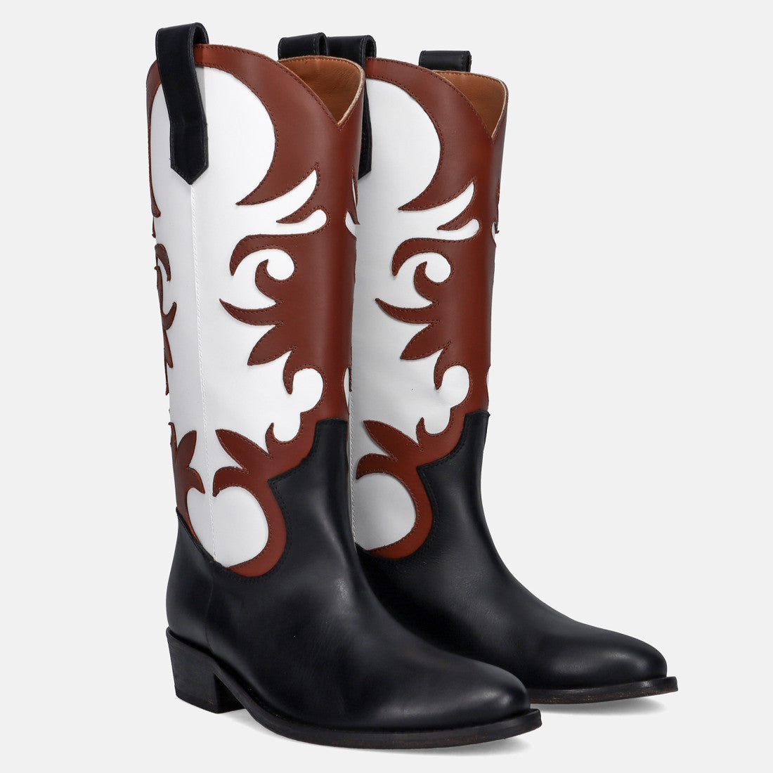 VIA ROMA 15 Texano Malibu 3941 Black White Leather