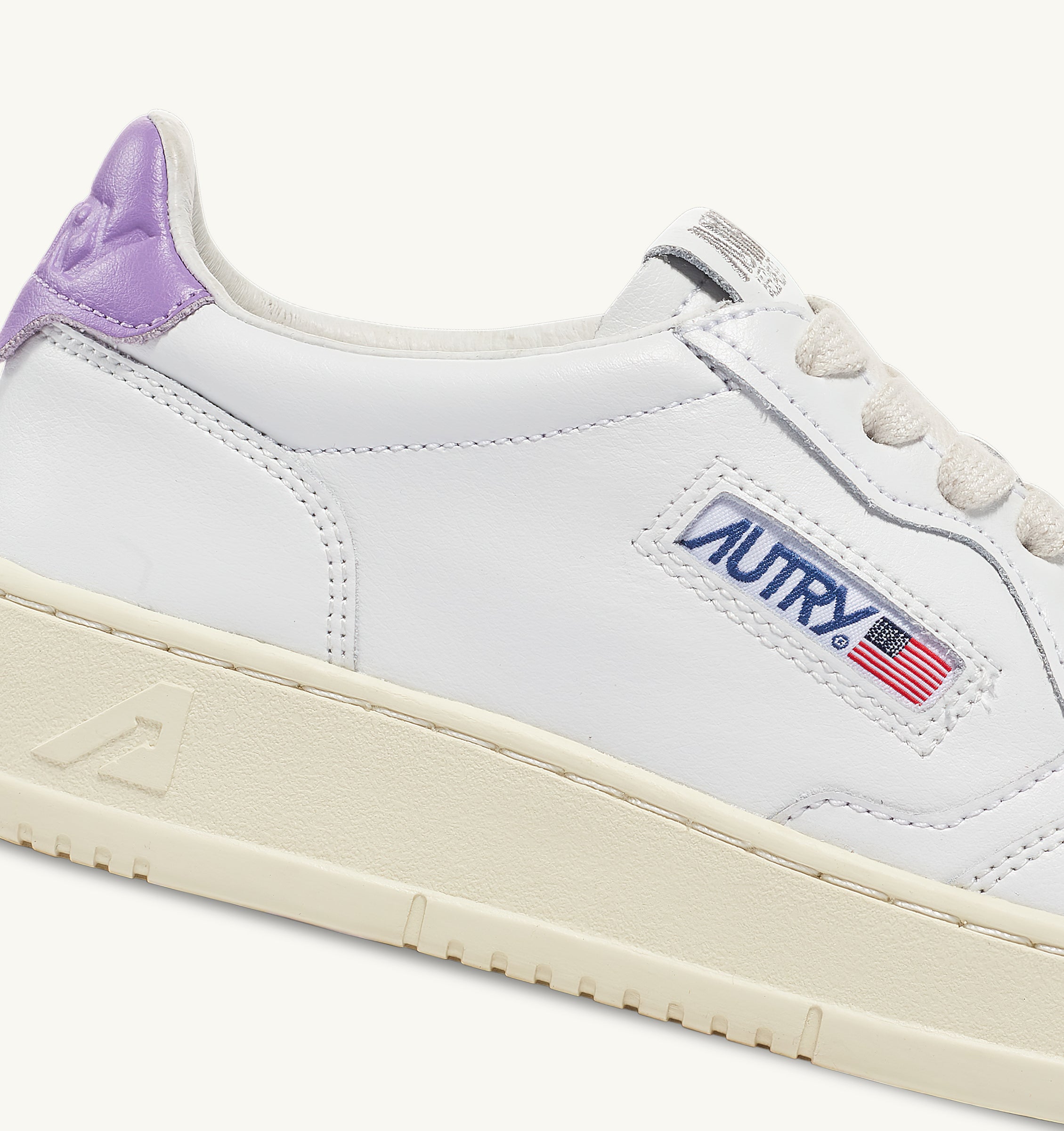 AUTRY Women's Sneakers Medalist Low Woman AULW-LL59