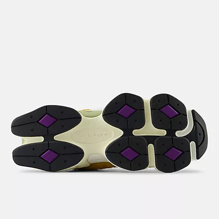 NEW BALANCE Sneakers Unisex 9060-Butterscotch Dark Mushroom Concord Grape
