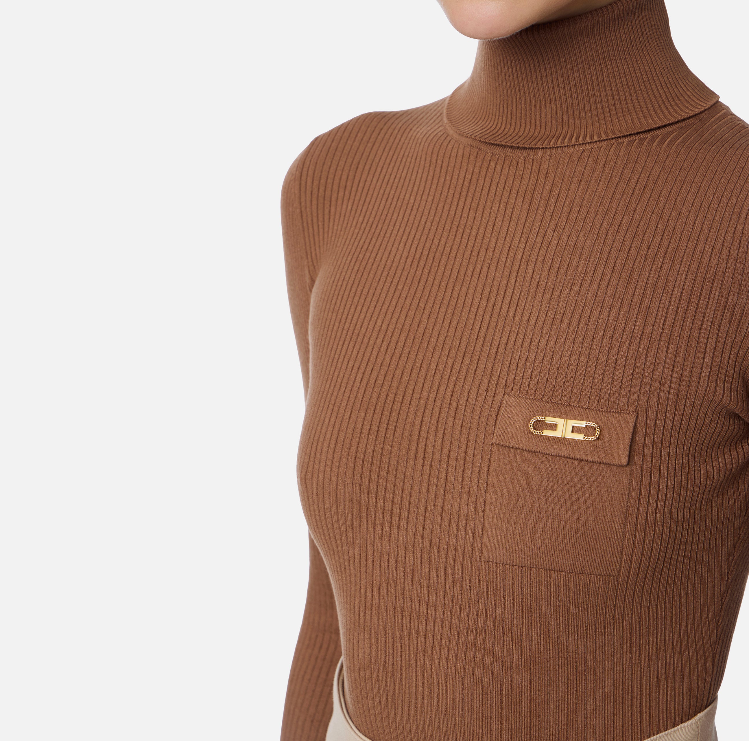 ELISABETTA FRANCHI Maglia Dolcevita Costine Taschino Logo-Brown Sugar