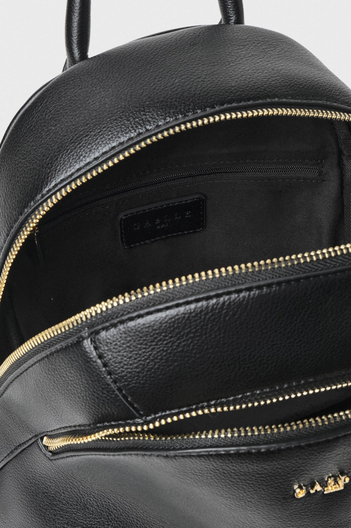 GAELLE PARIS Zaino Regular Bottolato-Nero