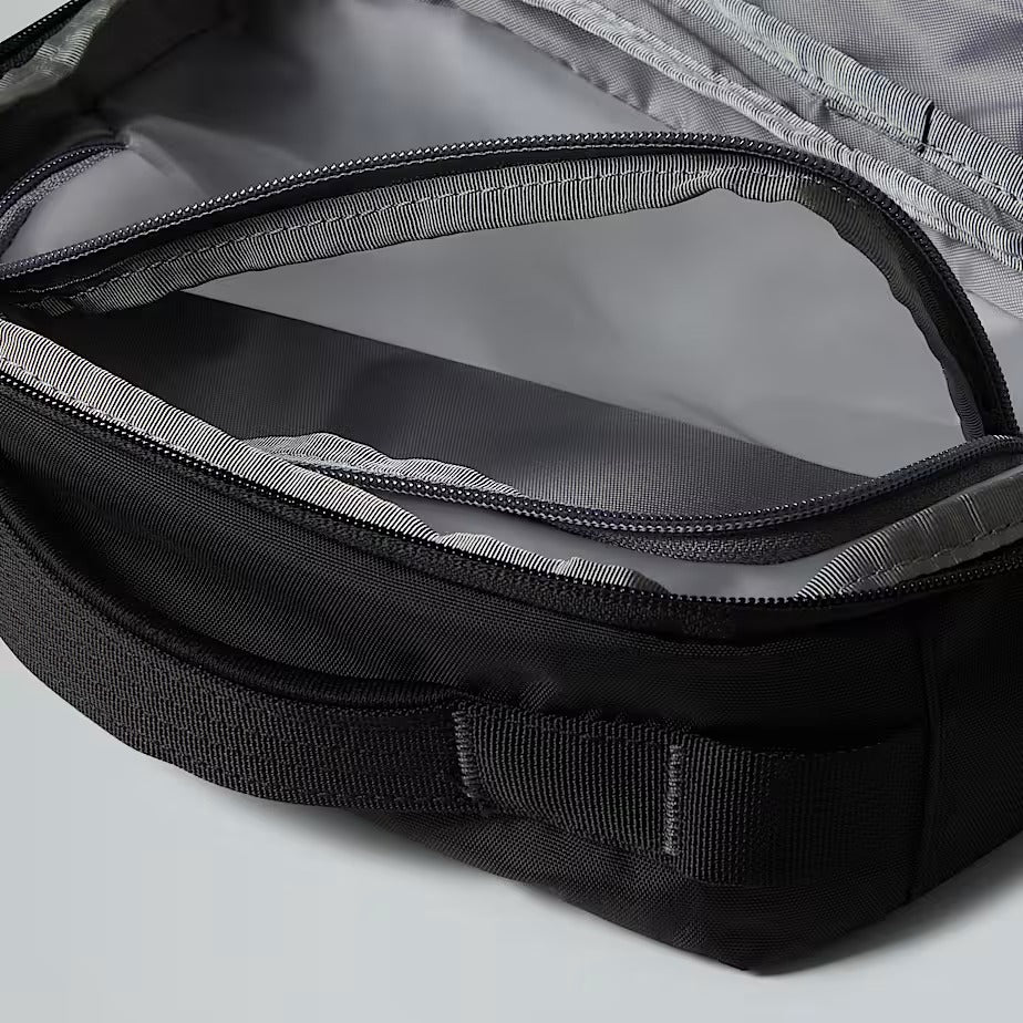 THE NORTH FACE Beauty Case BASE CAMP VOYAGER-Tnf Black