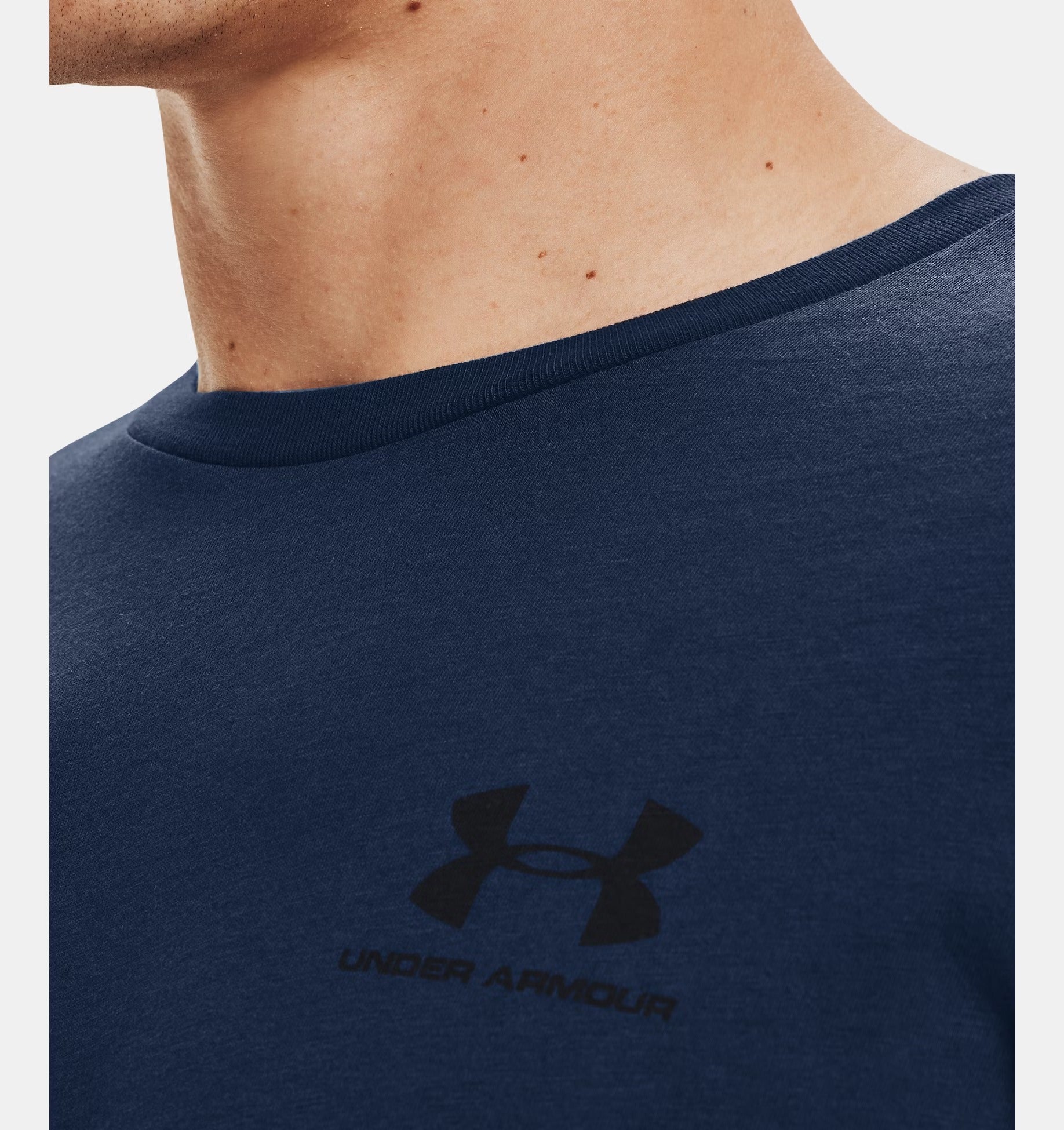 UNDER ARMOUR T-Shirt Uomo SPORTSTYLE Left Chest-Academy