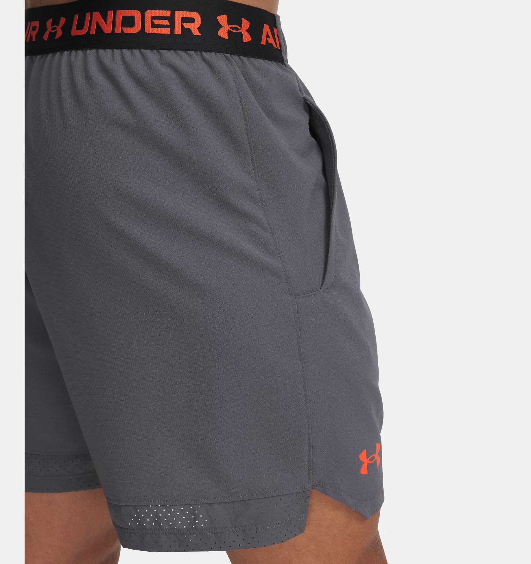 Under Armour Shorts Uomo Vanish Woven 15cm-Castlerock