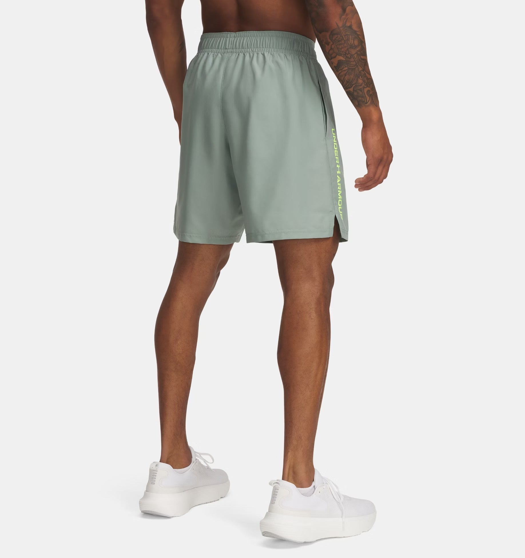 UNDER ARMOUR Shorts Uomo Tech Wovern Wordmark-Silica Green