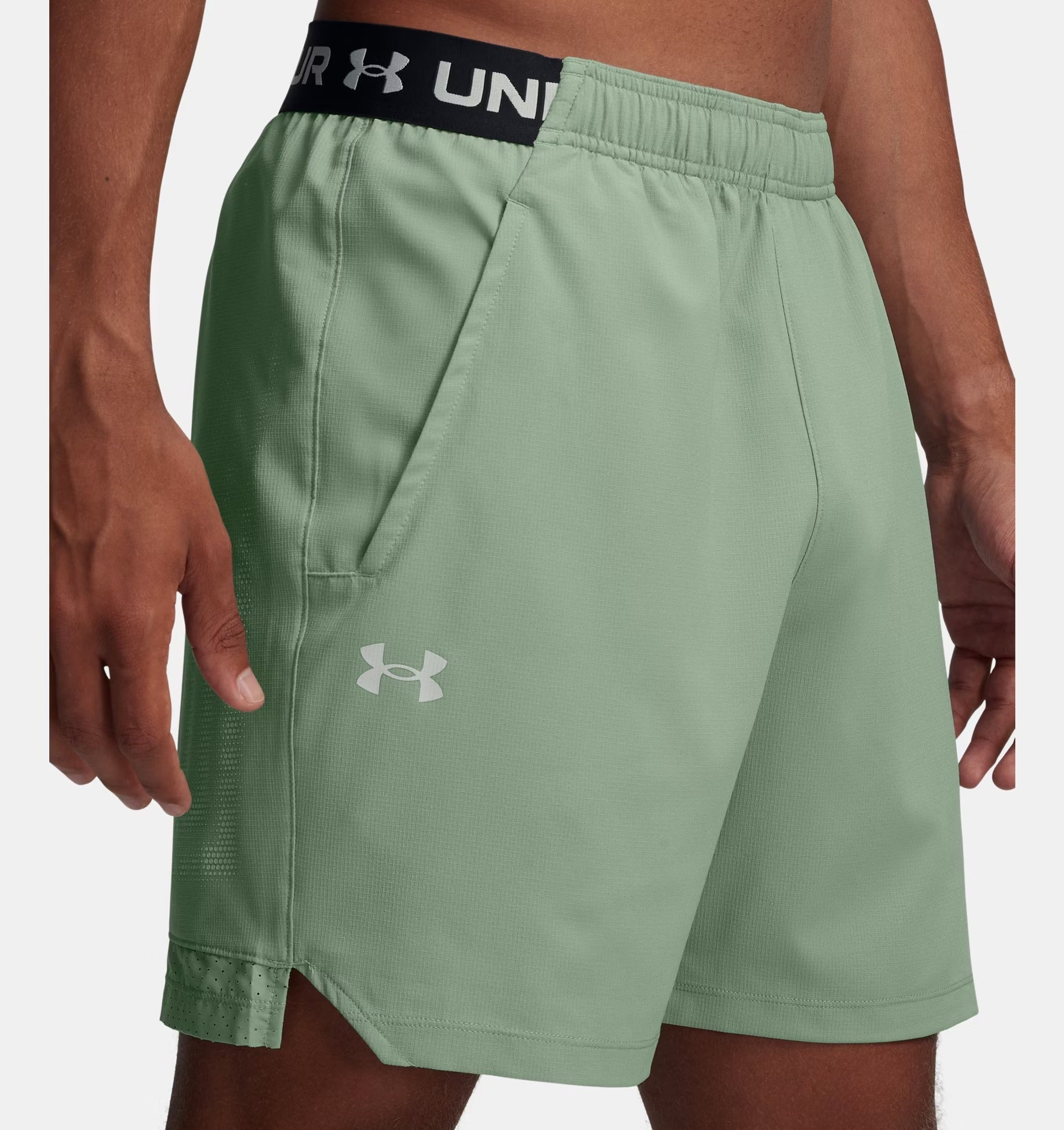 Under Armour Shorts Uomo Vanish Woven Graphic 15cm-Salica Green