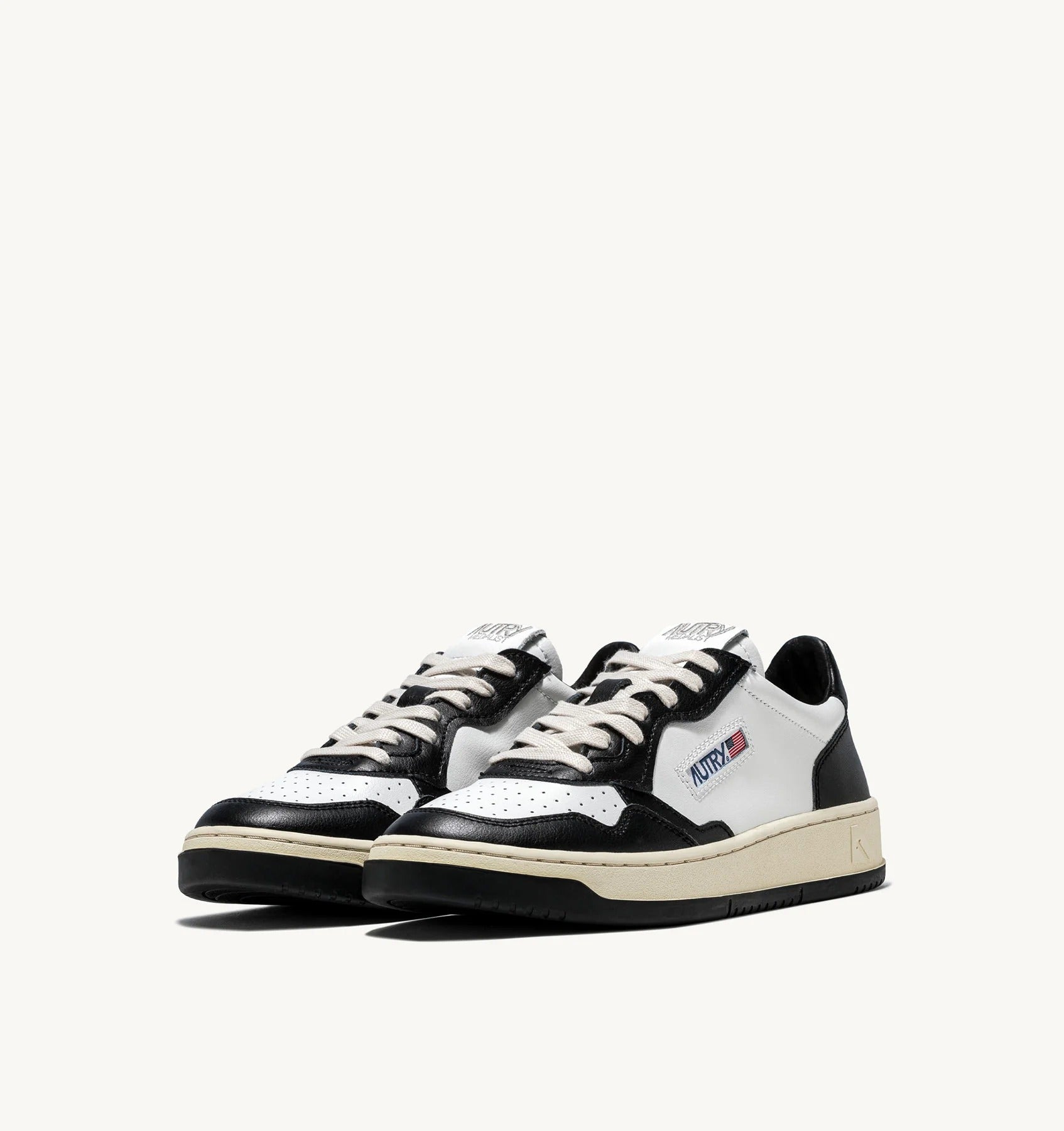 AUTRY Sneaker Uomo Medalist Low-White Black
