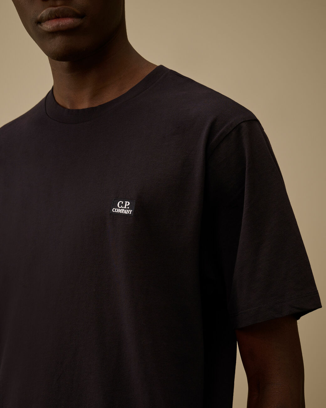 C.P. COMPANY T-shirt Uomo 30/1 Jersey Logo Patch-Total Eclipse