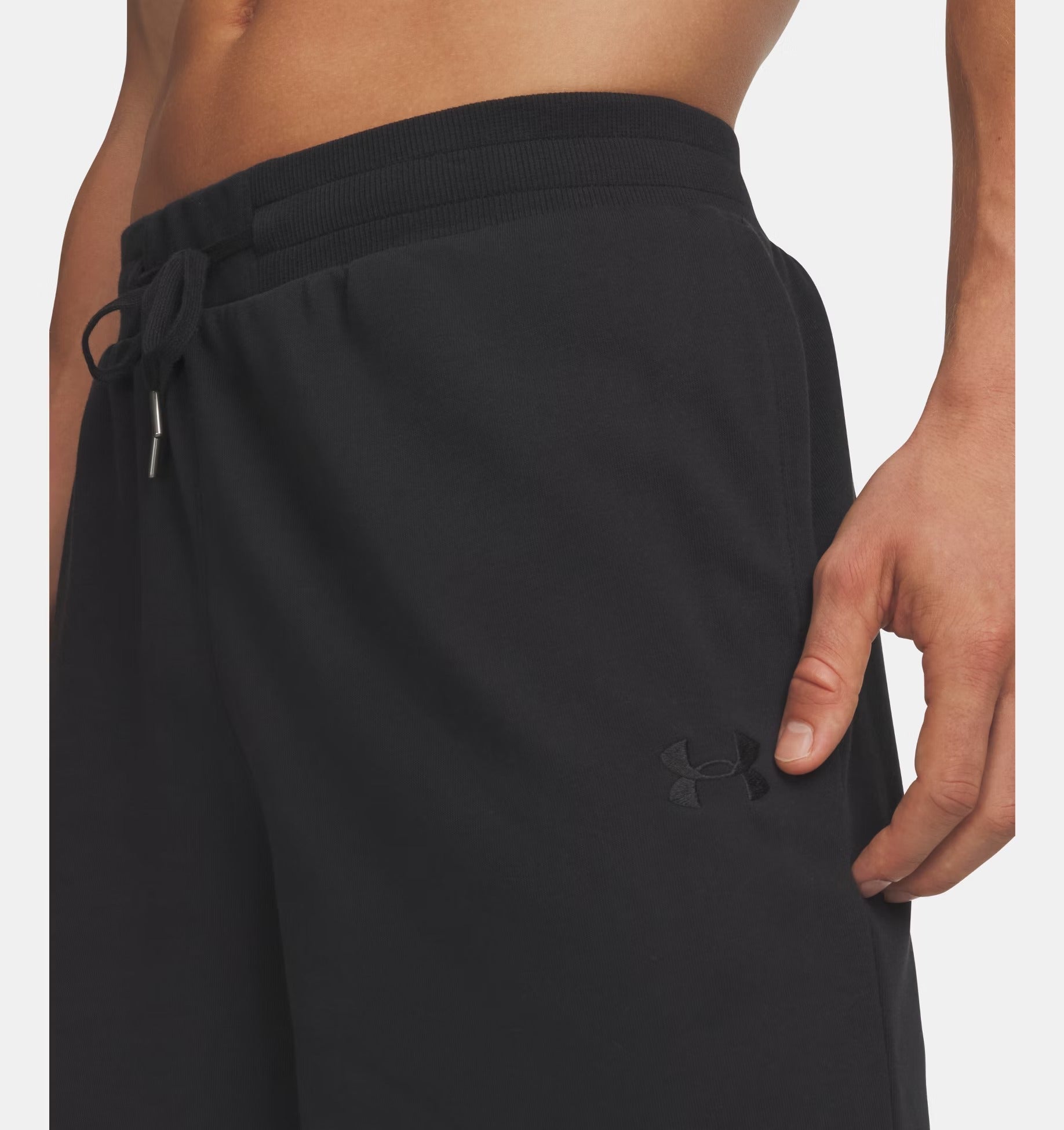 UNDER ARMOUR Shorts Uomo Rival Lightweight-Black