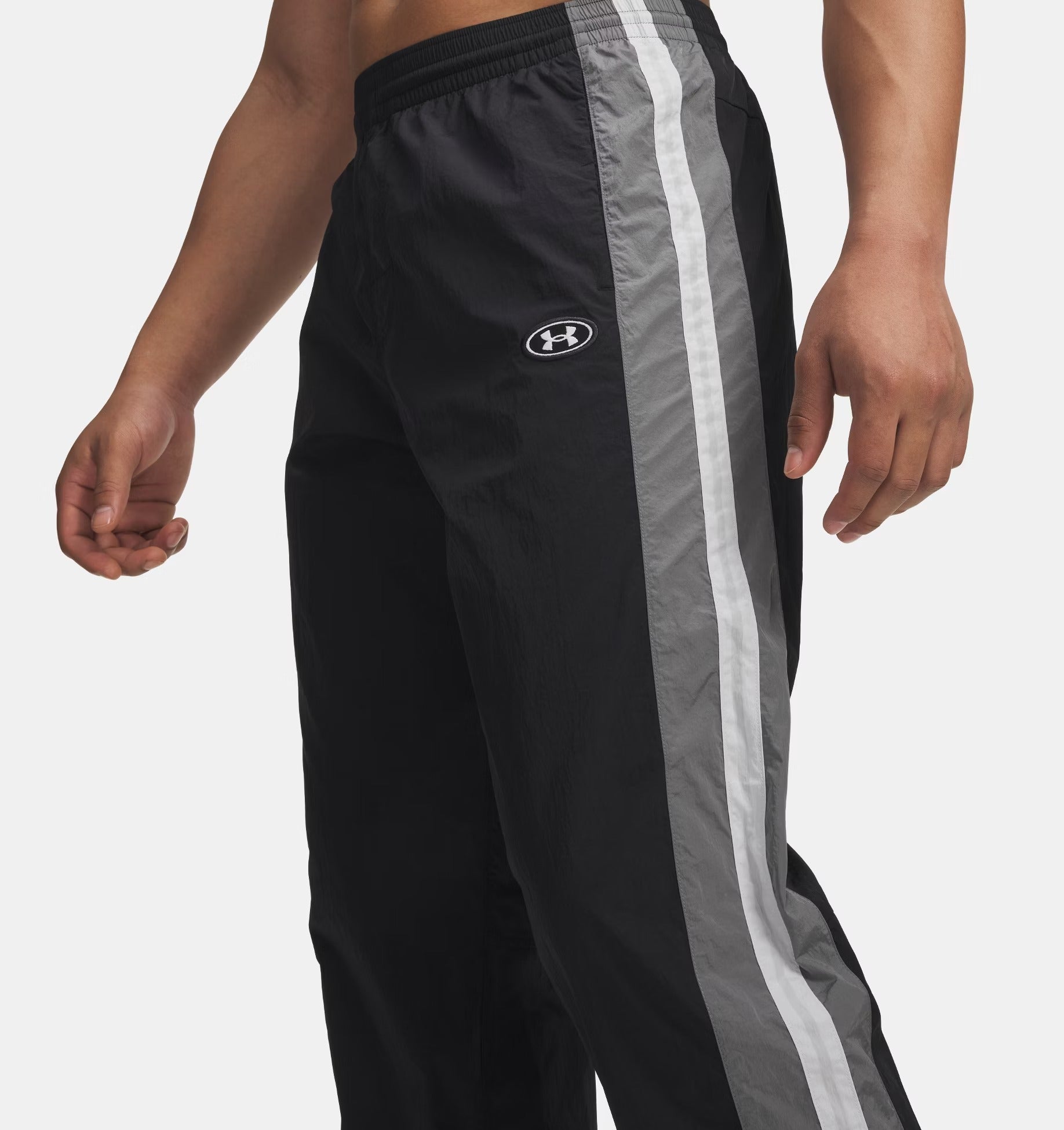 UNDER ARMOUR Jogger Uomo ICON WOVEN TRACK-Black White
