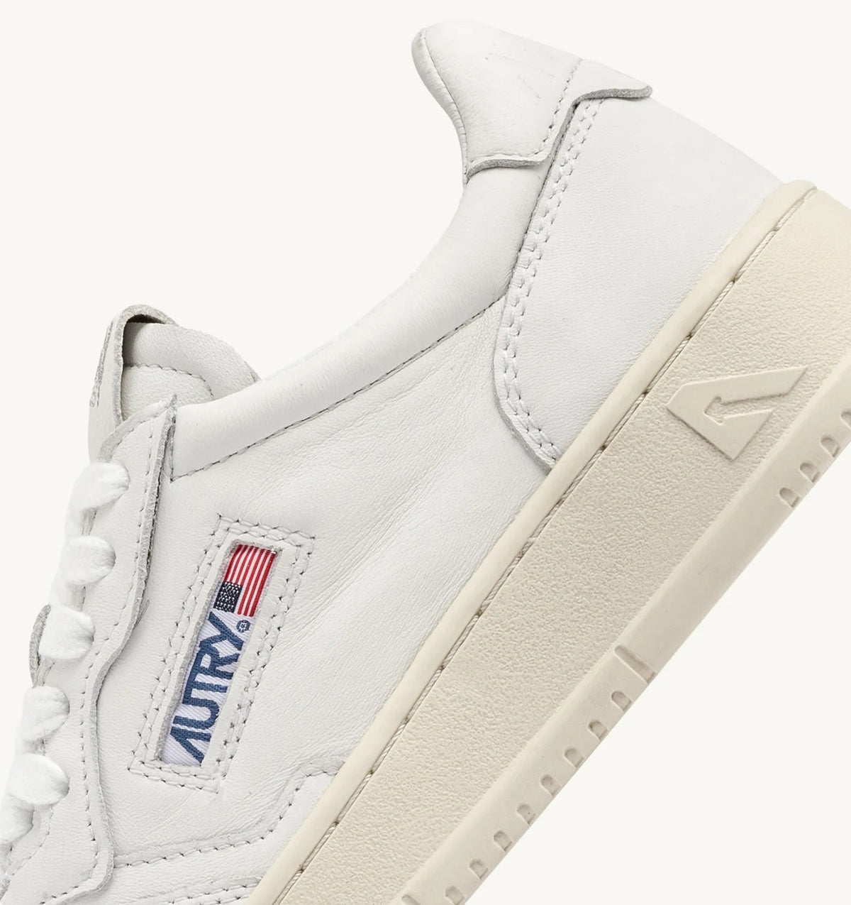 AUTRY Sneaker Uomo MEDIALIST LOW Super Soft-White