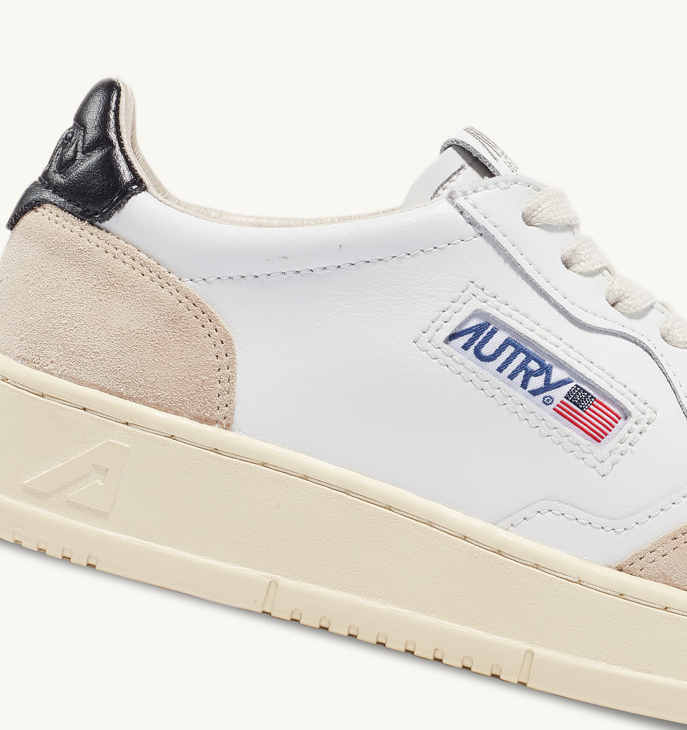 AUTRY Sneaker Uomo Medalist Low-White Beige Black