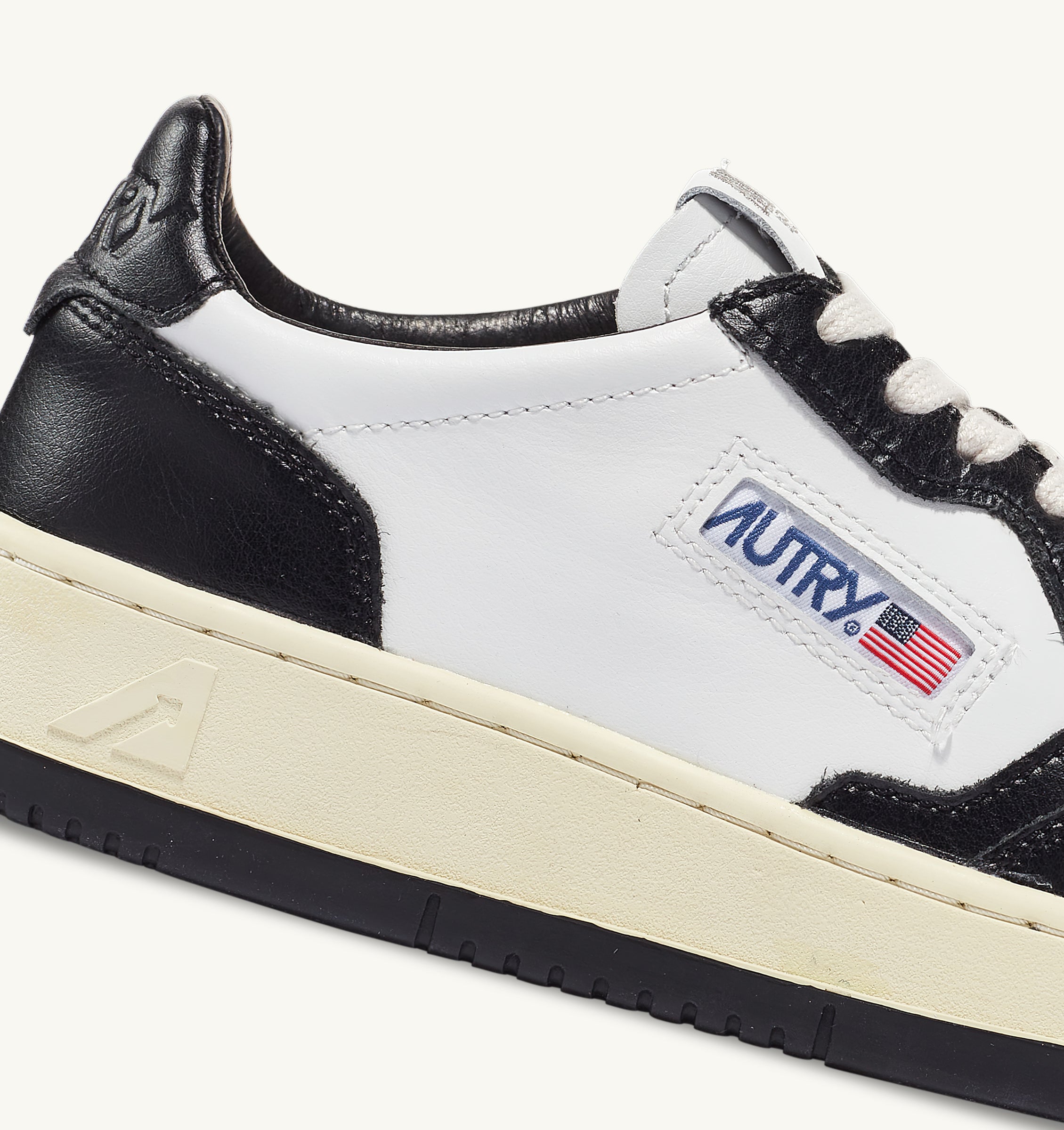 AUTRY Sneaker Donna MEDIALIST LOW-White Black