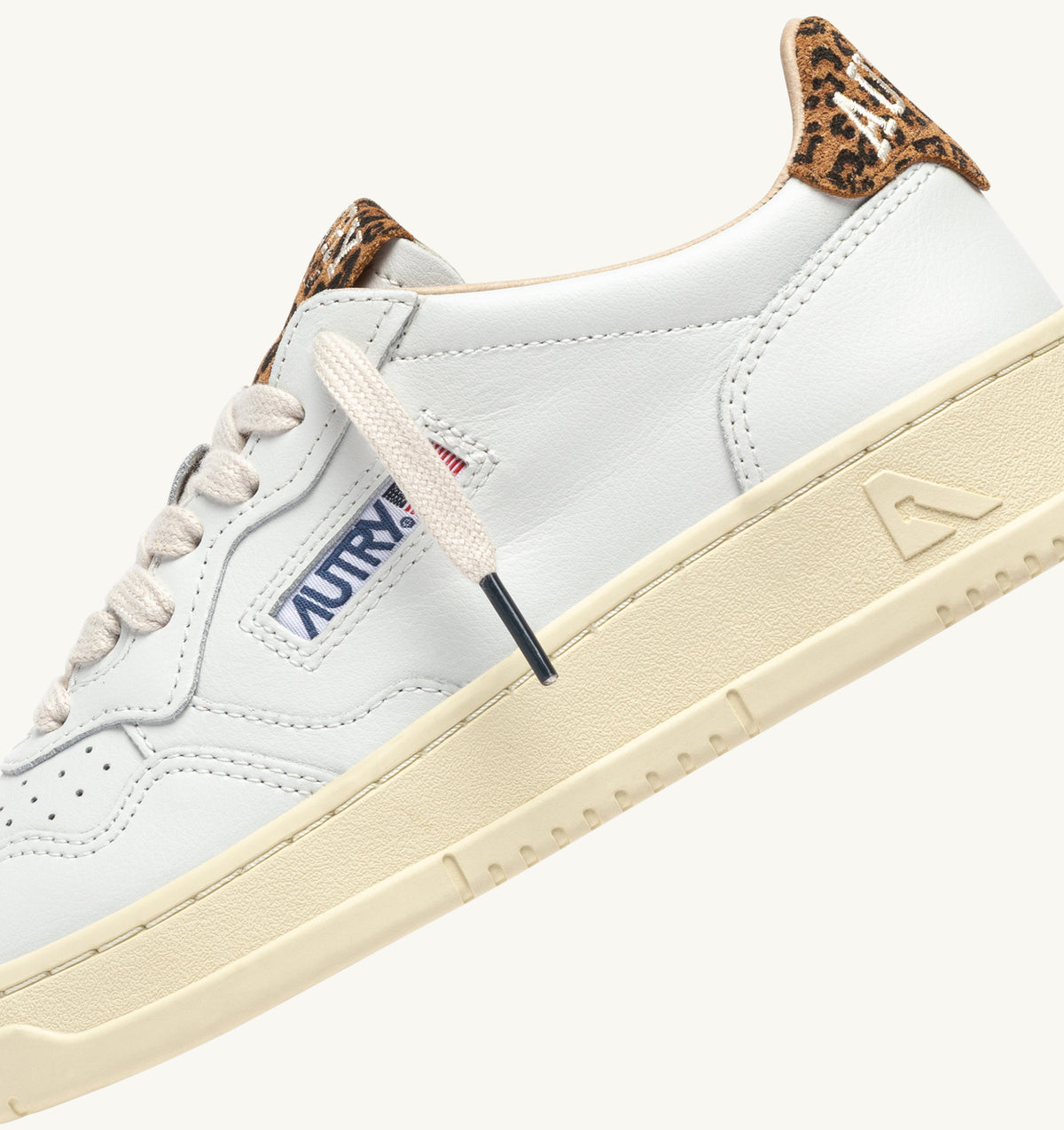 AUTRY Sneaker Donna Medalist Low-White Leo Print