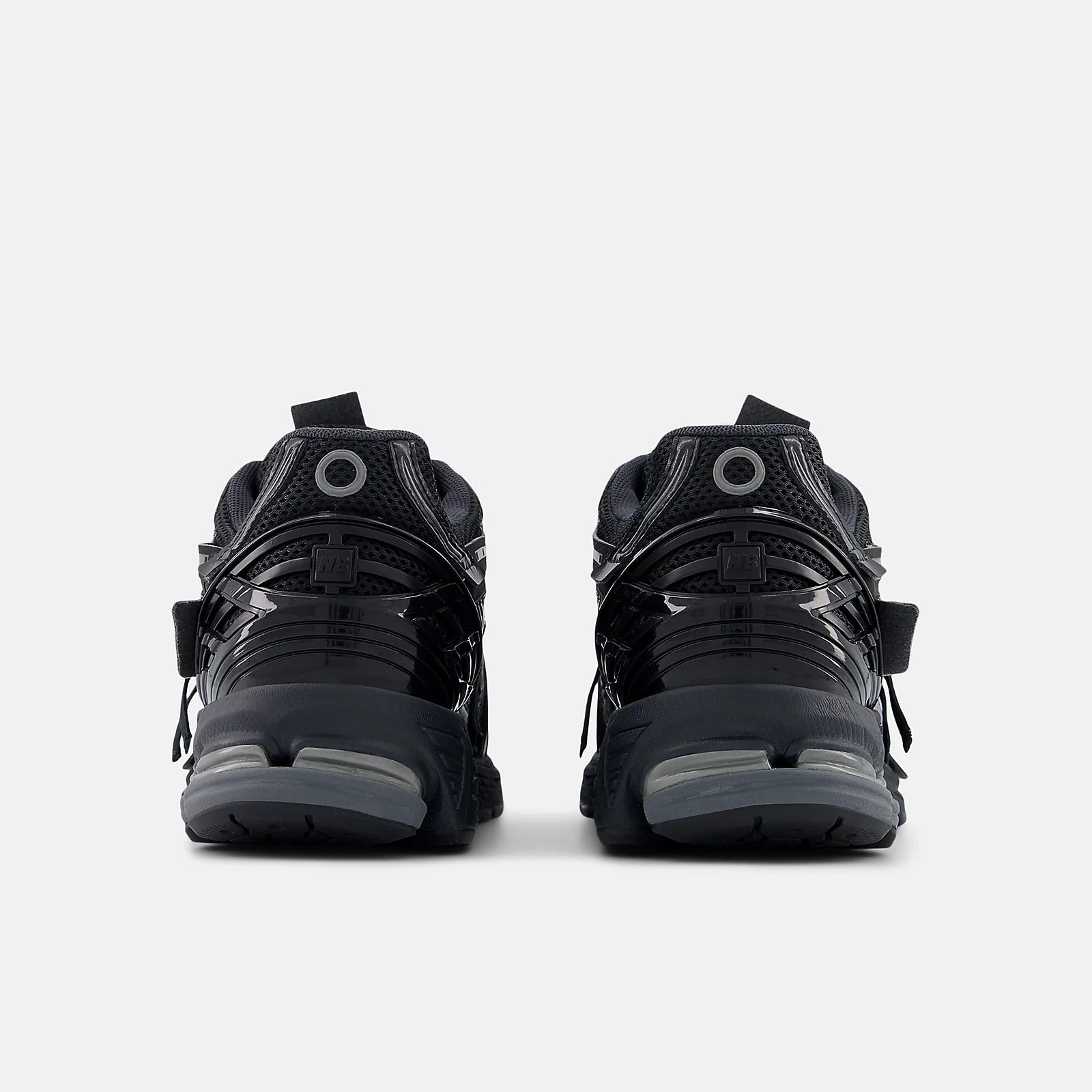 NEW BALANCE Sneaker Unisex 1906A-Black/Dark Silver Metallic/Phantom