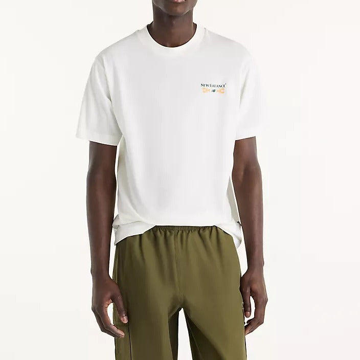 NEW BALANCE T-Shirt Uomo Grab A Bite Boston-Sea Salt