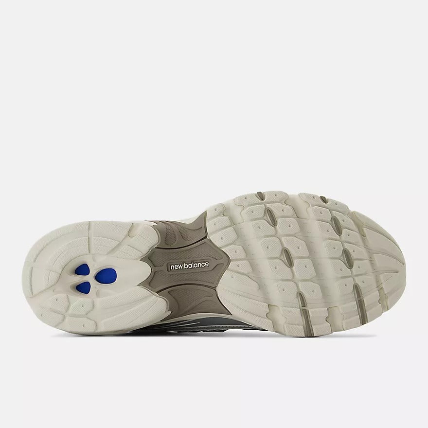 NEW BALANCE Sneaker Unisex 740-Sea Salt Arid Stone Silver Metallic