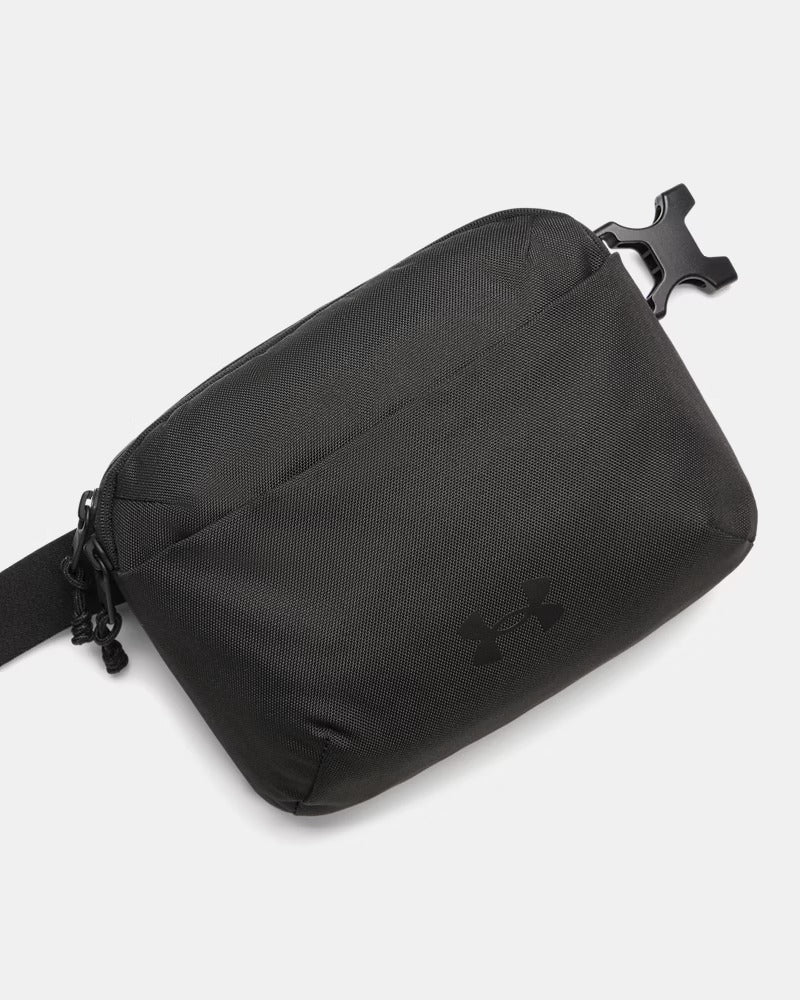 UNDER ARMOUR Borsa Tracolla/Marsupio Essential-Black