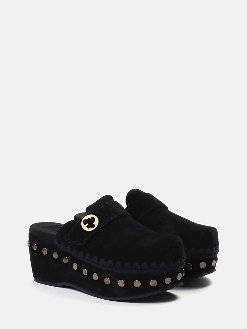 BLACK slippers
