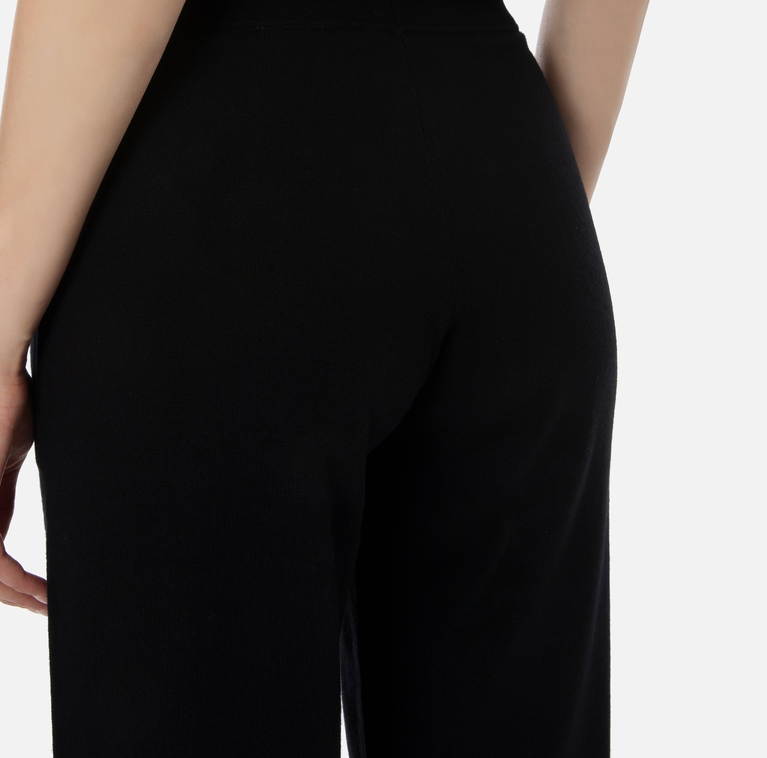 Elisabetta Franchi Women's Trousers KP49S37E2 Black