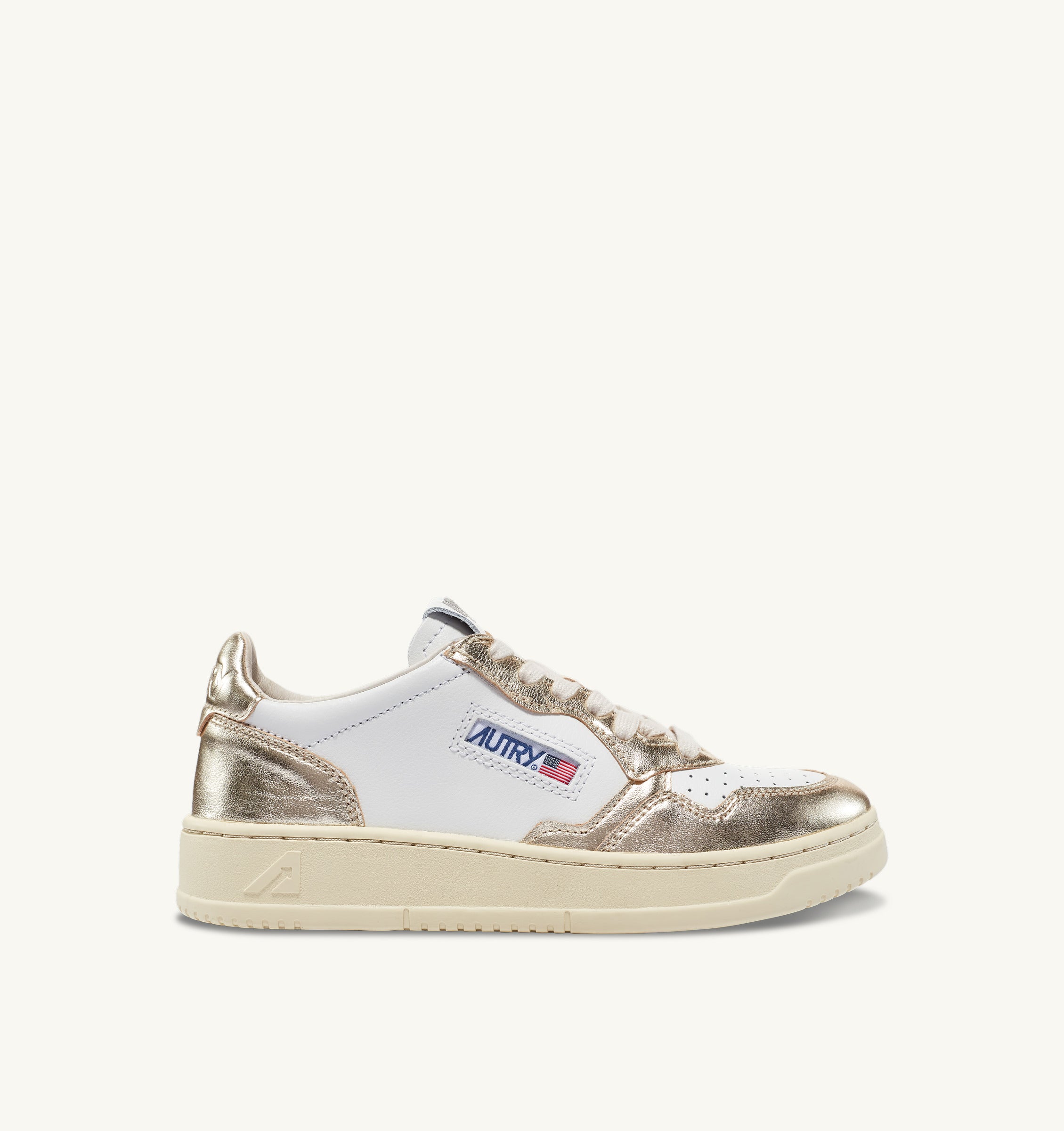 AUTRY Medalist Low Woman Sneakers AULW-WB16